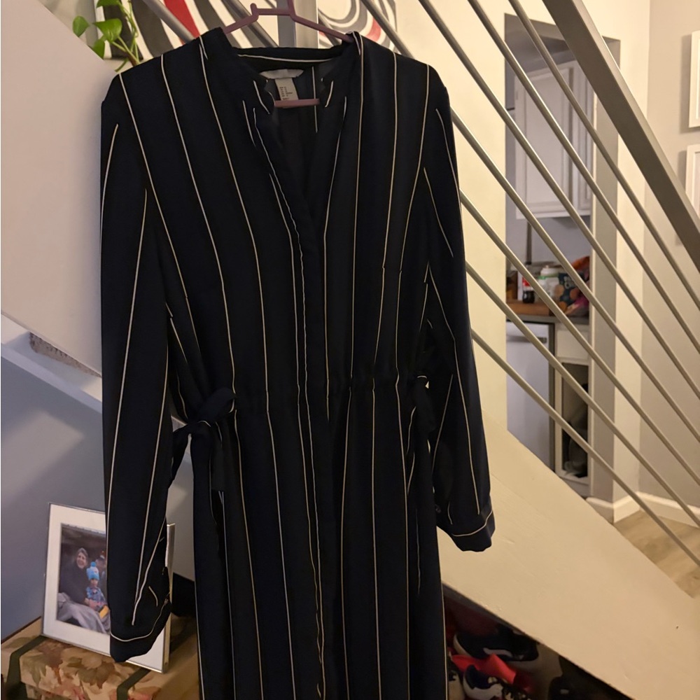 H&M Navy Striped Long Sleeve Dress